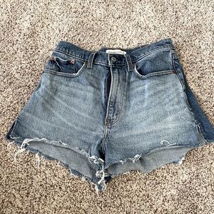 Abercrombie Curve Love High Waisted Jean Shorts. Size 27.